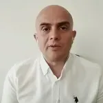 Raguž: Ako je neko sklon komforu to je aktuelna Nikšićeva vlada