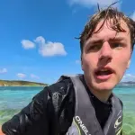 Youtuber snimio Epsteinov otok, sada tvrdi da ga prate crni terenci