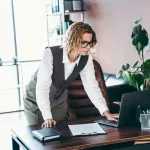 Zaposlenik napustio posao tri minute ranije, poruka njegove šefice razljutila internet