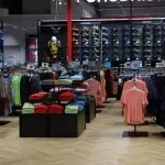 Kao grom iz vedra neba: Poznati trgovac zatvara sve svoje poslovnice u Sloveniji, ostavljajući 250 ljudi bez posla