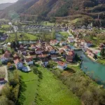 Turistička sezona u Jajcu u punom jeku: Grad nudi spoj prirode, istorije i adrenalina