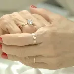 Žena odnijela na procjenu prsten od 13 dolara, ubrzo joj se život promijenio