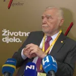 Former Croatian President Stjepan Mesic in Sarajevo: OHR should remain in Bosnia, ideas of reviving 'Herceg-Bosna' are "grotesque"