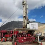 Na 4.400 metara nadmorske visine, gdje je zrak toliko rijedak da otežava disanje, izbušili su hiljadu metara stijene kako bi došla do podzemlja s temperaturom od 240 stepeni - razlog je revolucionaran