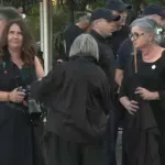 Žene u crnom na Trgu republike u Beogradu odale počast žrtvama genocida u Srebrenici