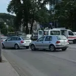 Sudar automobila i električnog romobila u centru Sarajeva, jedna osoba povrijeđena