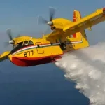 Gori na Dinari: Požar gase dva kanadera, na terenu i vojska RH