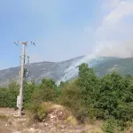 Krak požara u rejonu Željeva kod Trebinja širi se ka obroncima planine Bijela gora (VIDEO)