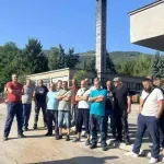 Zenica miners spend second night underground in protest over unpaid wages