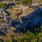 FOTO Tvrđava koja stoljećima bdije nad Blagajem: Pogledajte prizore s prvog dana jeseni