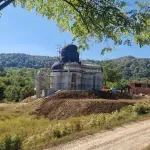 Otac na ognjištu predaka u Stjepkovici gradi manastir u spomen na preminulog sina