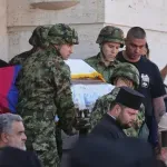 Inicijativa mladih Srbije osudila državne i vojne počasti Ratku Mladiću: "Uvreda za žrtve njegovih zločina"