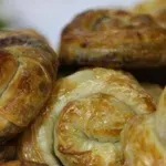 Ovako Turci prave burek: U tavi, za 15 minuta, hrskav i bez masnoće koja se cijedi