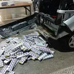 Vozač rekao da nema ništa da prijavi, carinici pronašli 50.000 cigareta: Razotkrile ga prepravke na gepeku (FOTO)