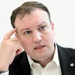 Vođa mreže "Rybar" i Rusi koji su protjerani iz Crne Gore stigli u Srbiju, najavili angažovanje advokata