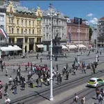 Za Zmajeve se navija i na Trgu bana Jelačića u Zagrebu FOTO