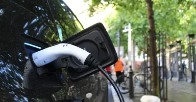 Beč dobio parkove za brzo punjenje električnih automobila: Trajat će samo 12 minuta
