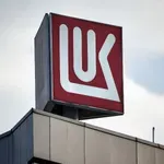 Britanija odobrila transakcije s Lukoilom do kraja veljače