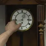 Zašto još uvijek pomičemo sat? Ekonomičar upozorava na skrivene troškove