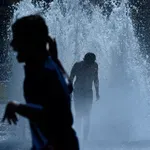 Zbog toplinske kupole Hrvatskoj prijete temperature do 42 °C, vrhunac vala tek stiže