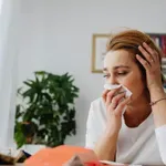 Mitovi o prehrani u koje još uvijek vjerujemo: Vitamin C, mokra kosa i toplo pivo... Evo što zaista pomaže