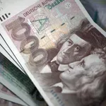 Nijemci još uvijek nisu zamijenili 12 milijardi maraka u eure. "Drže ih u madracima"