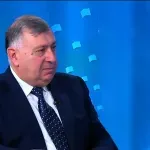 Tadić: Čitava Europa se naoružava, a mi se bavimo time je li netko održao koncert ili nije