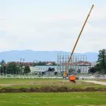 FOTO / Thompson objavio nove fotografije radova na Hipodromu: Evo kako izgleda uoči velikog koncerta