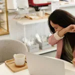 Njemački stručnjaci: Lijekovi za suzbijanje kašlja ne djeluju. Otkrili što je dovoljno