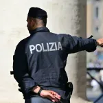 Tragedija u Italiji: Vozilo s devetero mladih završilo u kanalu, troje mrtvih