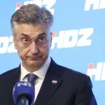 Puhovski o Plenkovićevom paket-ultimatumu: "U njegovoj izjavi sve je razumno osim jedne riječi"
