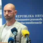 "Od susramlja do osude": Habijan osudio izvikivanje nacističkih pozdrava i pozive na nasilje u Splitu
