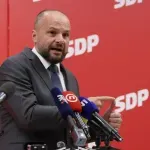 Hajdaš Dončić: "Navijački neredi odraz su društva, uvest ćemo građanski odgoj u škole"