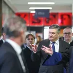 Milanović: "Okrenimo se budućnosti, da, ali s očima na leđima"