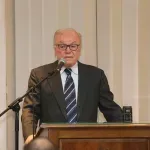 Preminuo je Asim Kurjak
