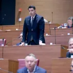 Ministarstvo branitelja žestoko kritiziralo Nikolu Grmoju: "Radi isto što i Vučićeva vlada"