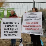 FOTO / Prosvjed u Osijeku: "Kako djetetu objasniti da je beton važniji od Drave"