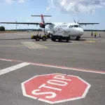 VIDEO / Nakon kaosa avion za Beograd napustio splitsku luku. Oglasila se policija