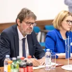 Hrvati u Srbiji bez kandidata na izborima. Padaju optužbe, tko je odgovoran?