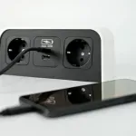 Je li sigurno puniti telefon preko noći? Evo što kažu stručnjaci