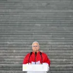 Papa stiže u Francusku: Čuvat će ga 15.000 policajaca