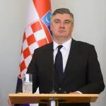 Uskršnja poruka Milanovića: U ovakvoj stvarnosti, važno je promicati vjeru u pobjedu svjetla nad tamom