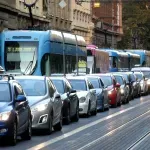 Zagrepčani u stalnom prometnom kolapsu: "Nikome nije u interesu koristiti automobil, ali boljeg izbora - nema"