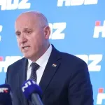 Bačić o podzemnim spremnicima na Jelačić placu: Za njih je potrebna suglasnost konzervatora