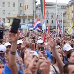 Odbor za mlade: U Hrvatskoj se roditeljski dom napušta s prosječno 31,5 godinu
