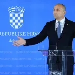 Anušić: Milanovićeva suglasnost za slanje Počasno-zaštitne bojne u Pariz nije potrebna
