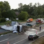 FOTO / Kamion se prevrnuo na A3 kod Zagreba, vozi se u kolonama