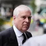 Bivši britanski princ Andrew dobio odštetu nakon napuštanja kraljevske rezidencije