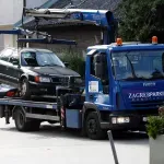 Znate li koliku ćete kaznu platiti ako nepropisno parkirate, a "pauk" vam odnese vozilo? Cijene nisu svuda iste