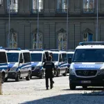 Užas u trgovačkom centru: Ženu izbo nožem pa zapalio, uhićen je